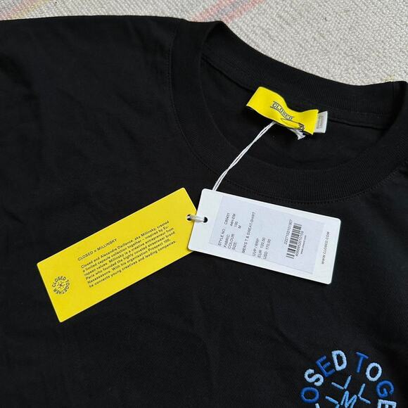 Rare 2022 Closed x Millinsky Embroidered Designer Tee Shirt - Picture 5 of 7